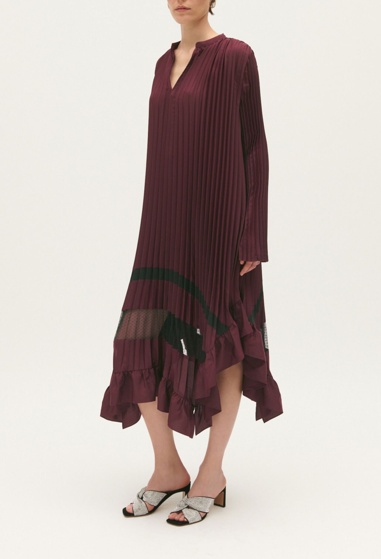 Robe mi-longue plissée