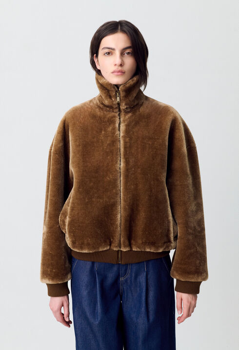 Veste fausse fourrure