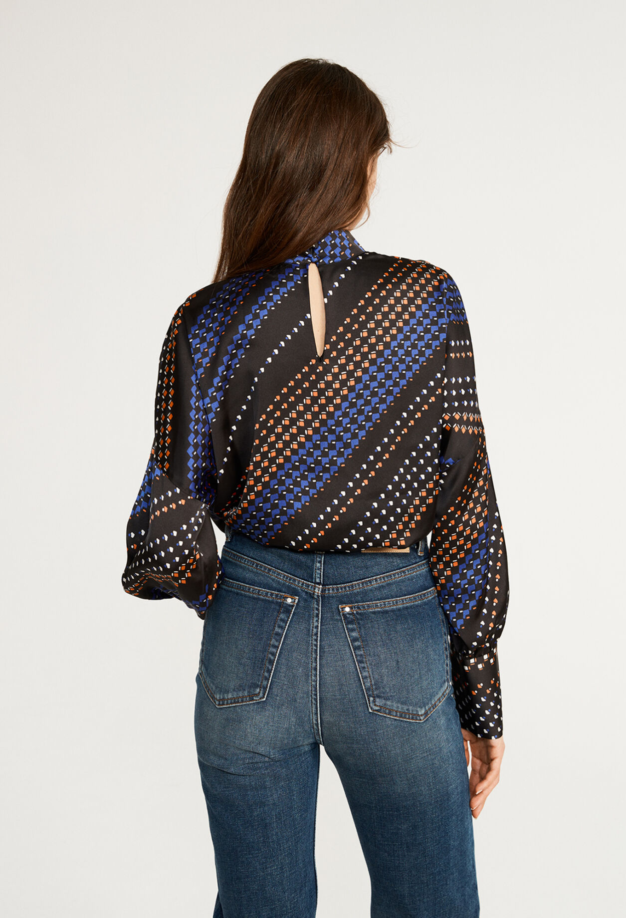 Patterned blouse