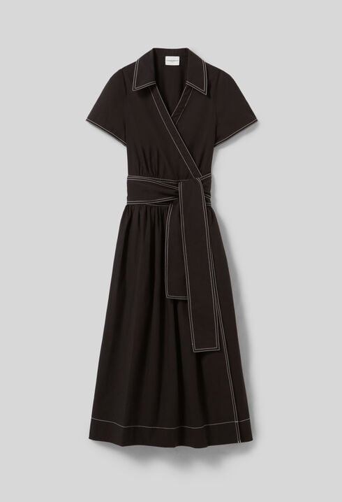 Robe longue ceinturée