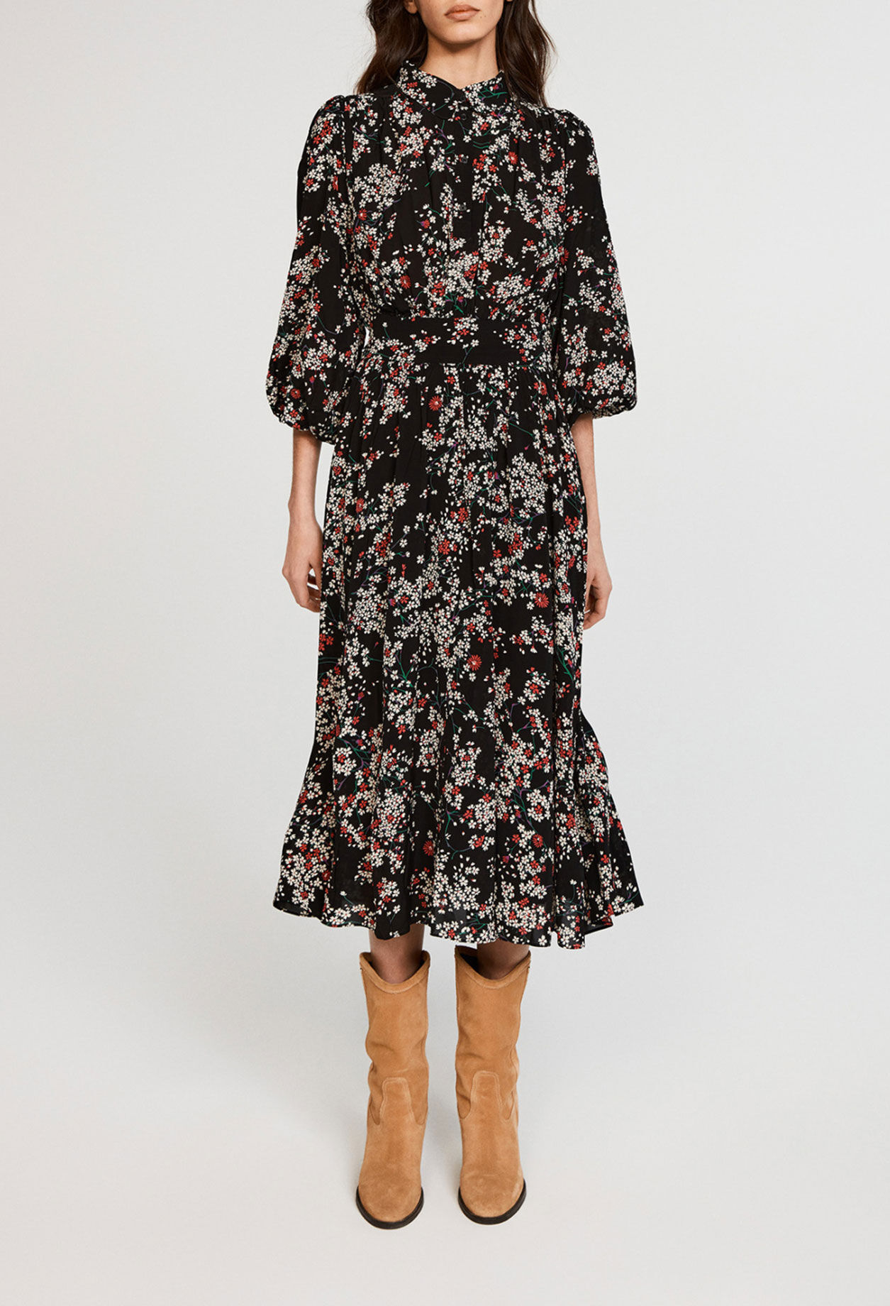 Robe longue ceinturée