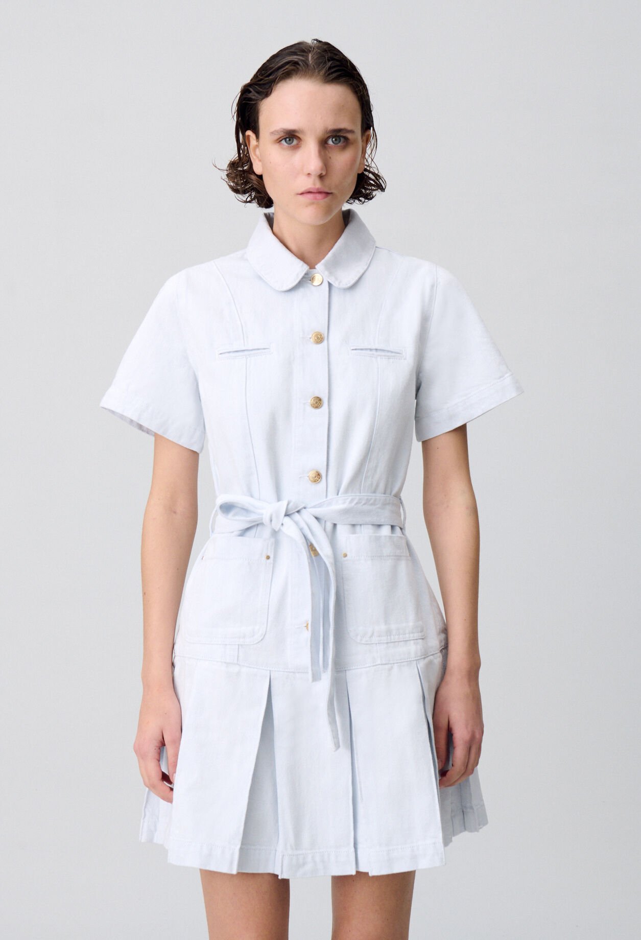 Robe courte denim à plis