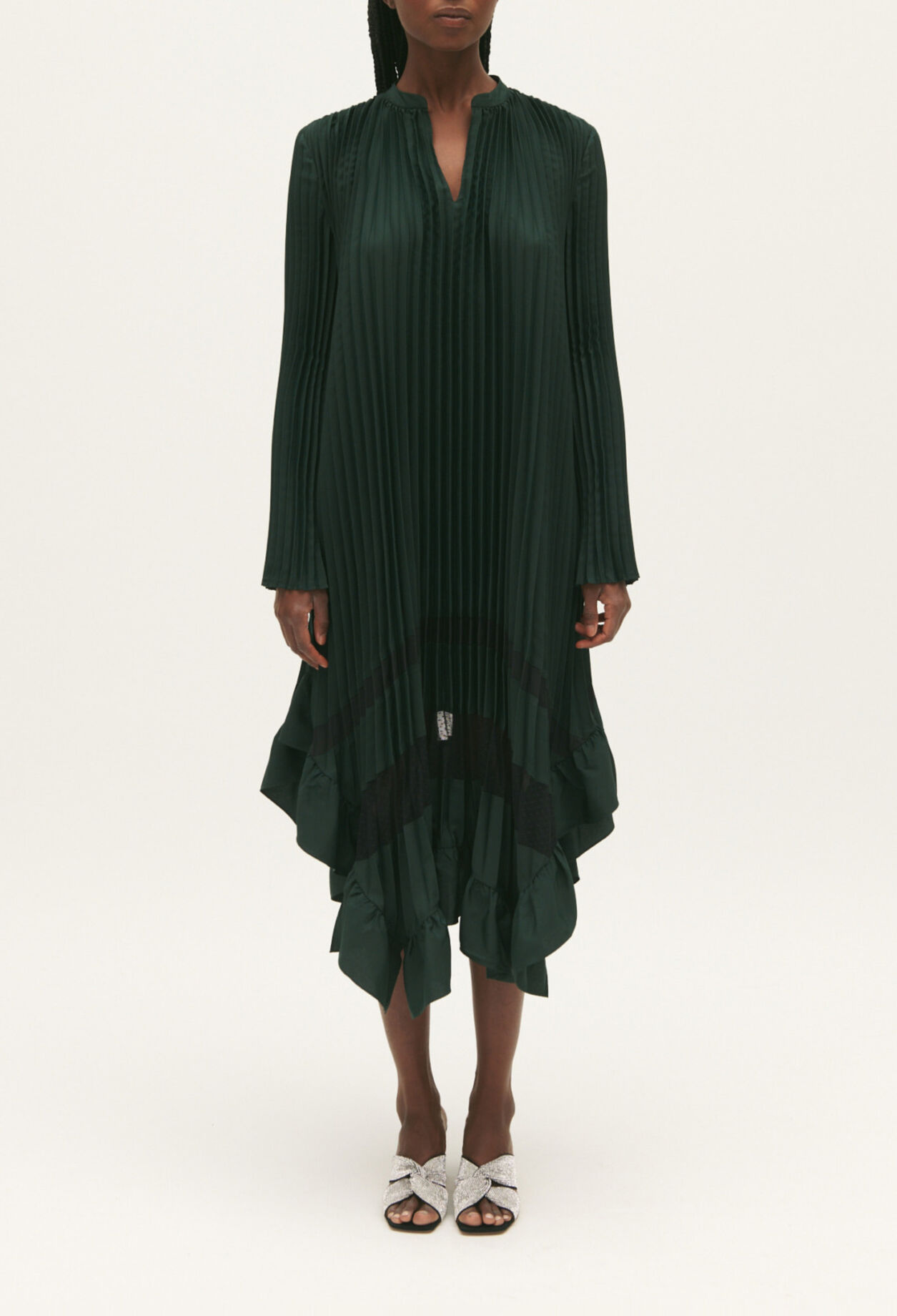 Robe mi-longue plissée