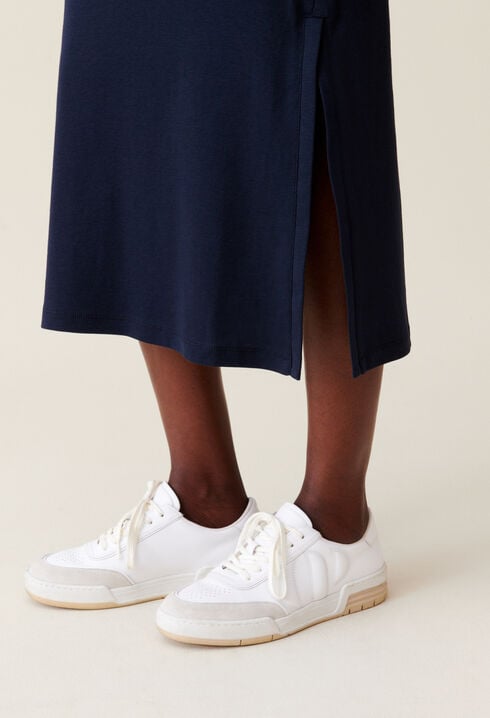 Robe longue près du corps