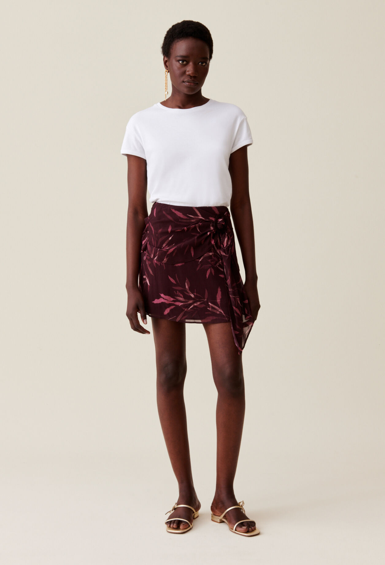 Jupe fluide courte motif floral