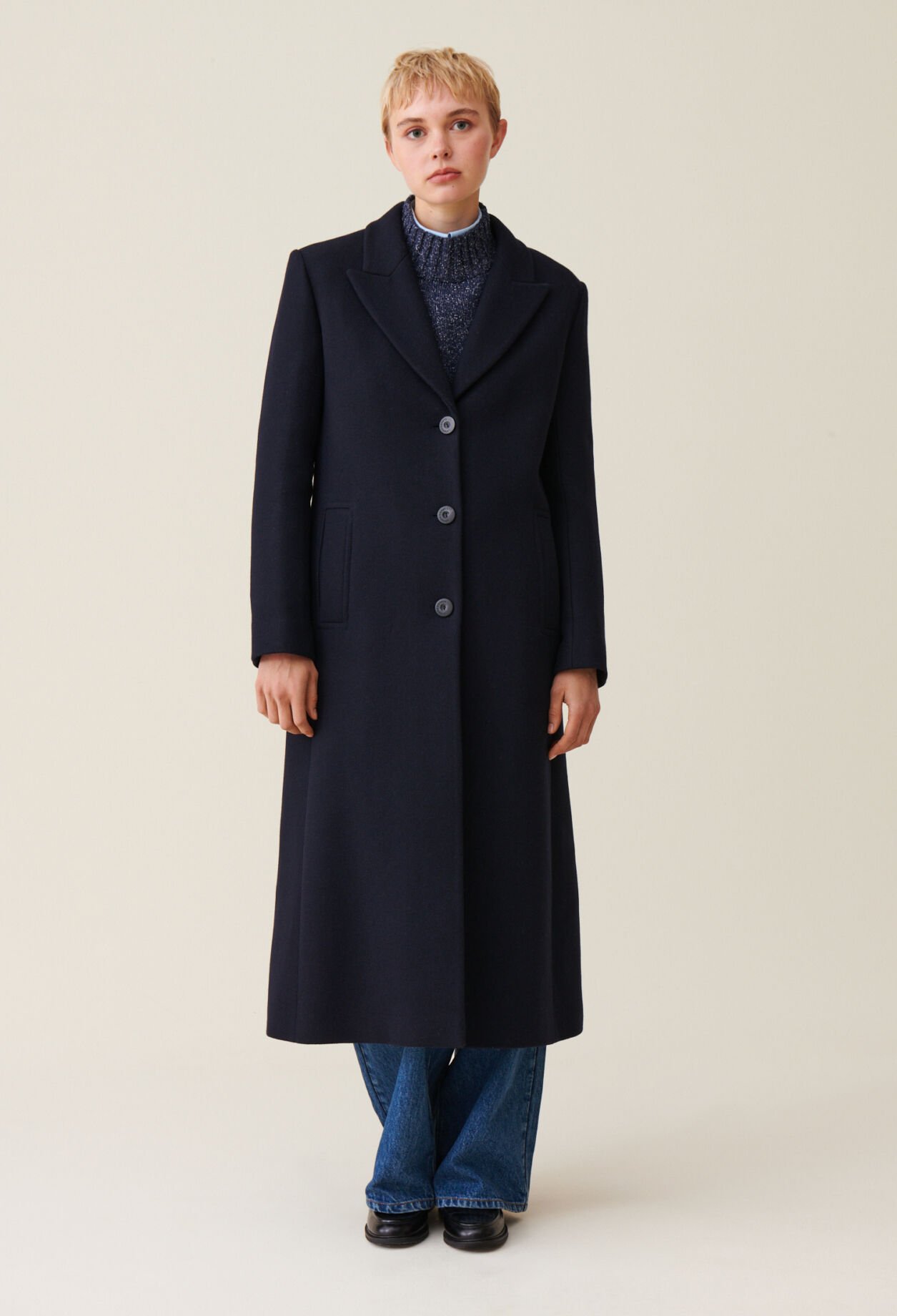 Manteau droit mi-long