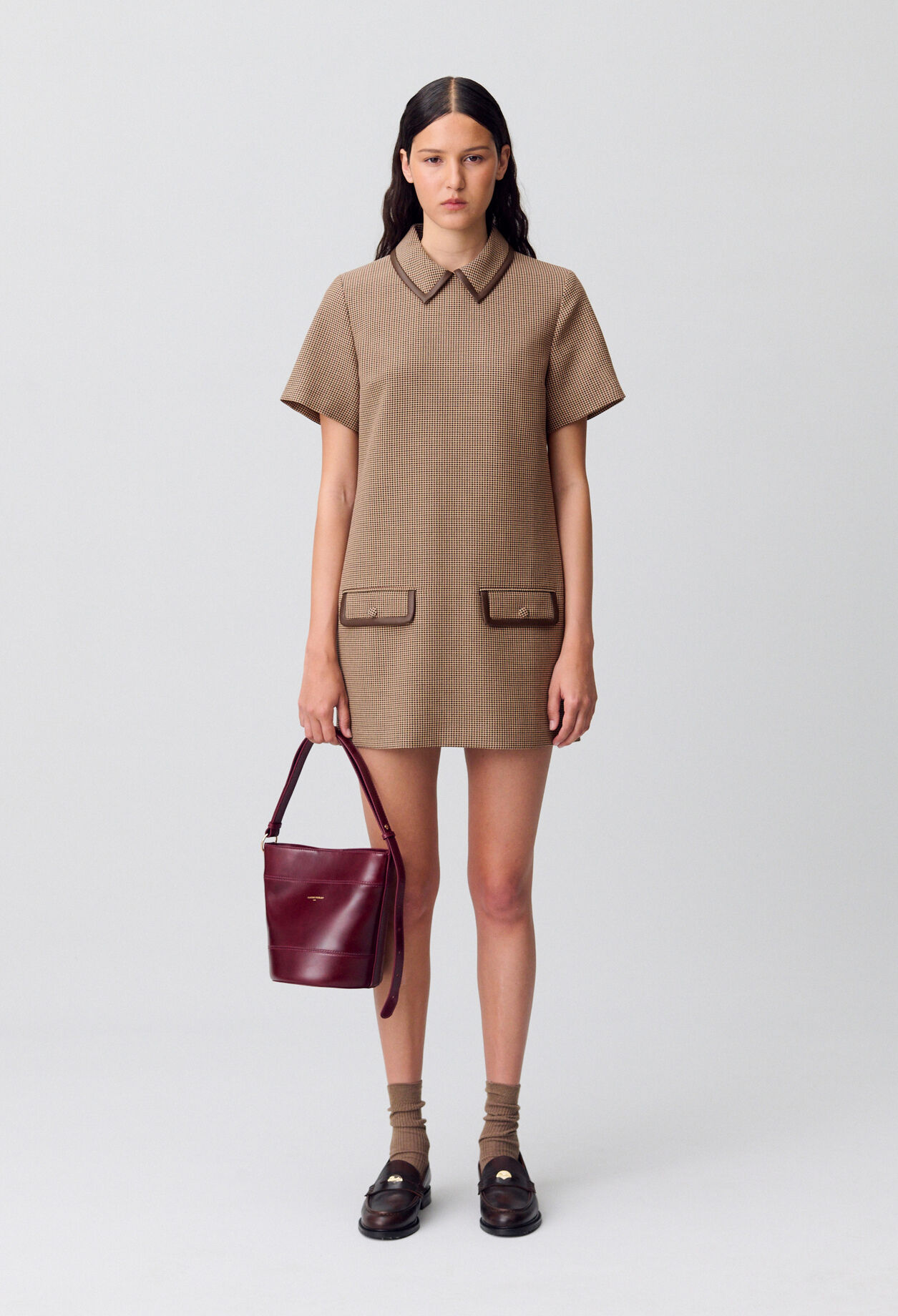 Robe droite avec cuir