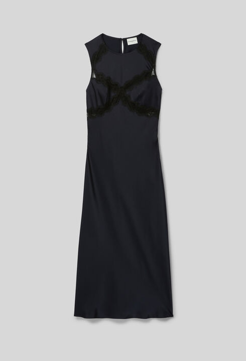Robe longue avec dentelle