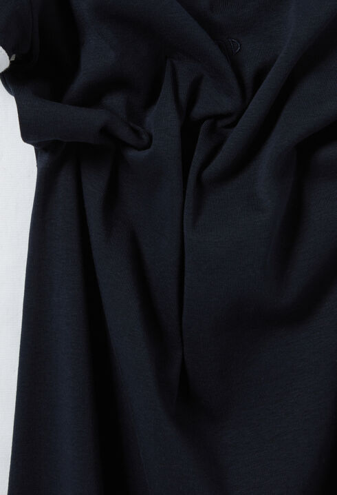 Robe longue près du corps