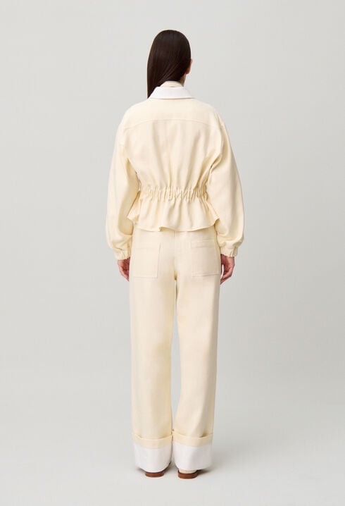 Fitted vanilla jacket