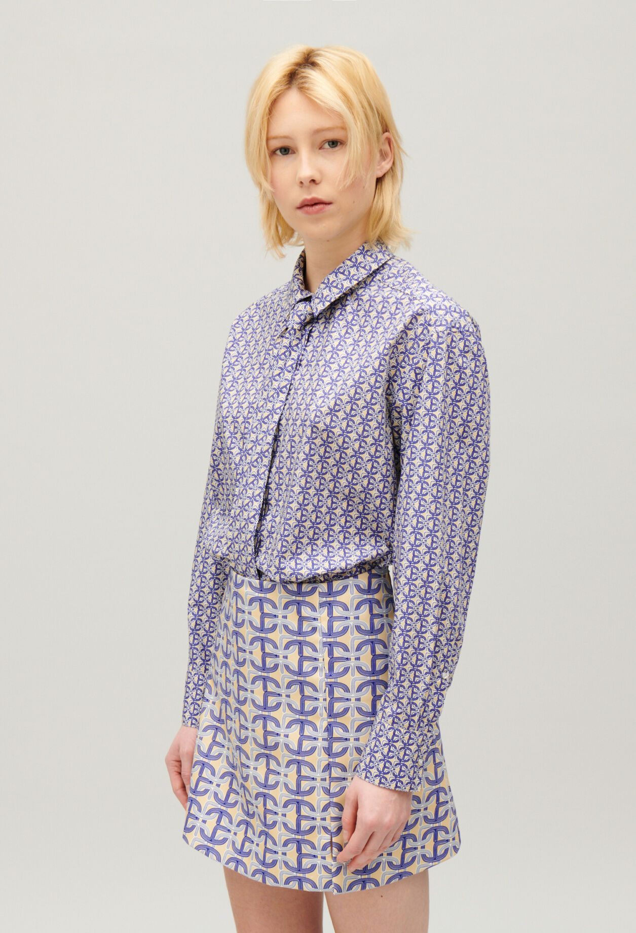 Jupe courte trapèze monogramme