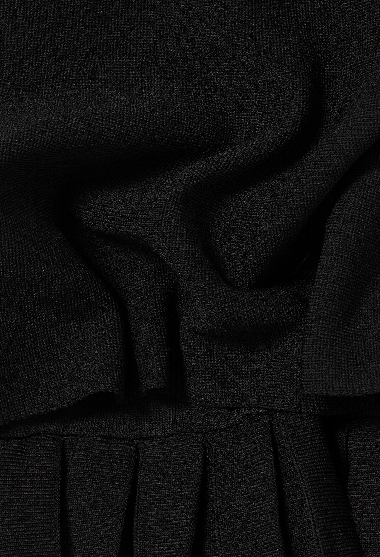 Knit dress with criss-cross straps