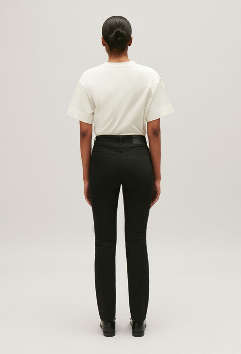 Black skinny jeans