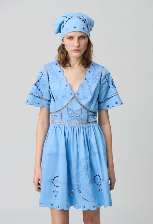 Robe courte broderies papillon