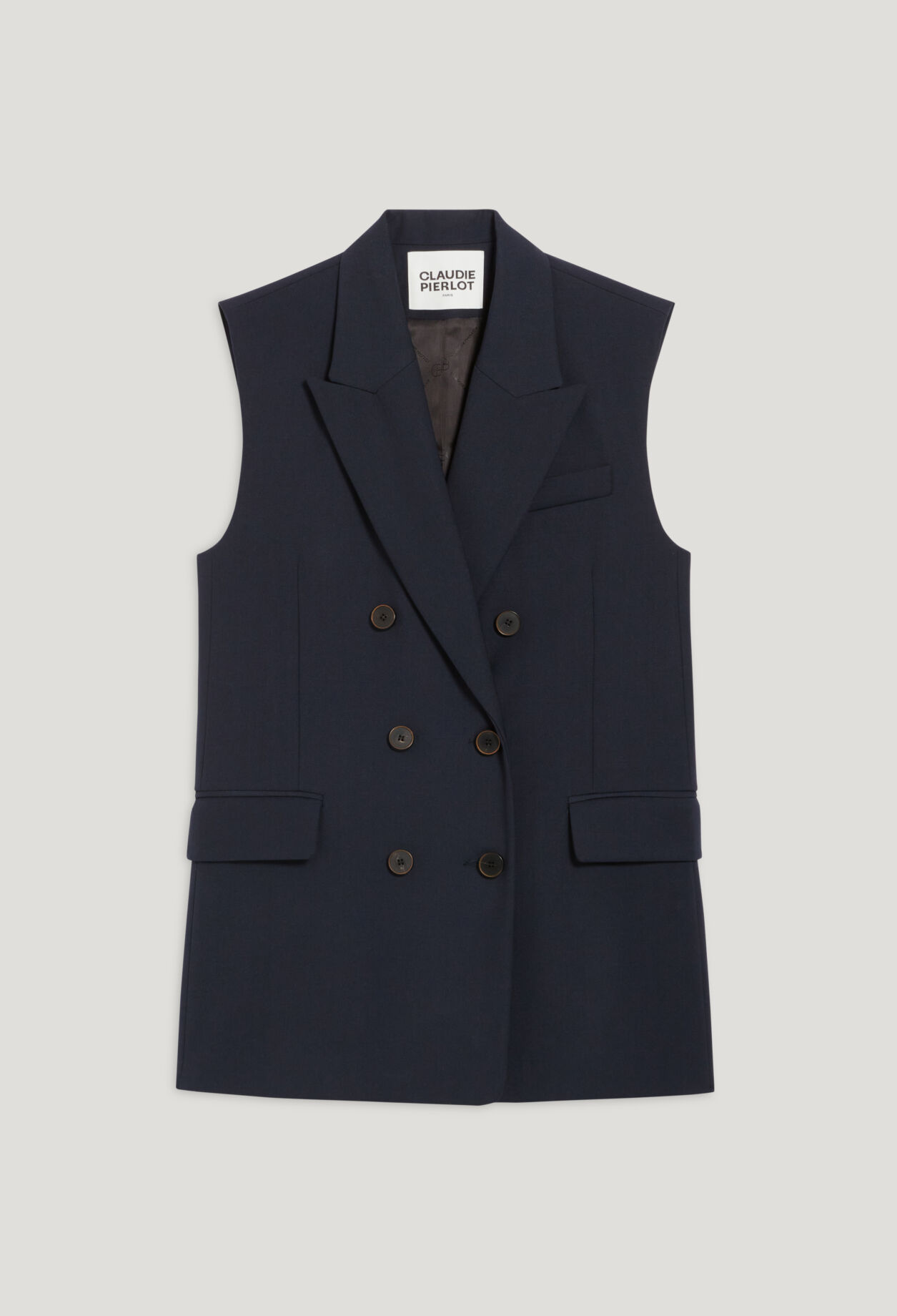 sleeveless jacket