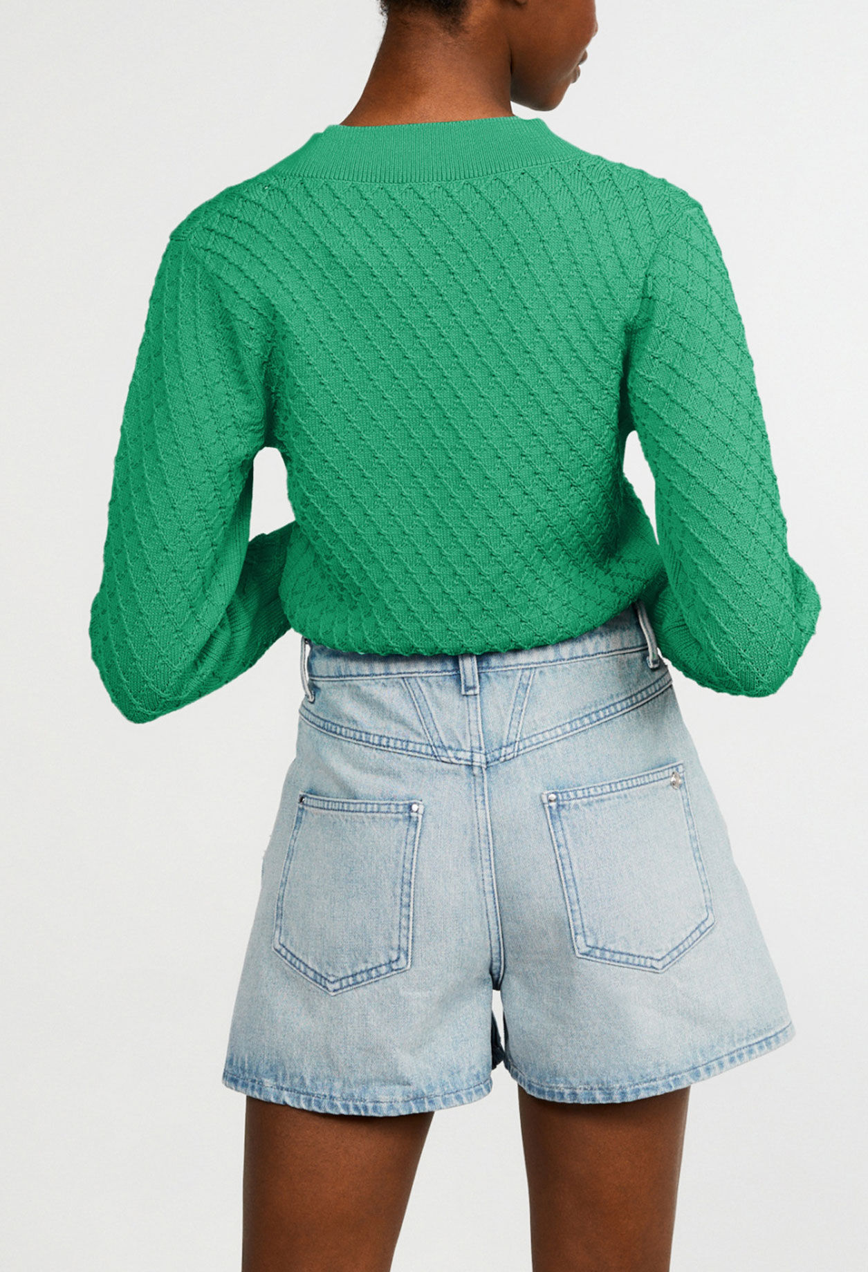 Cropped pullover