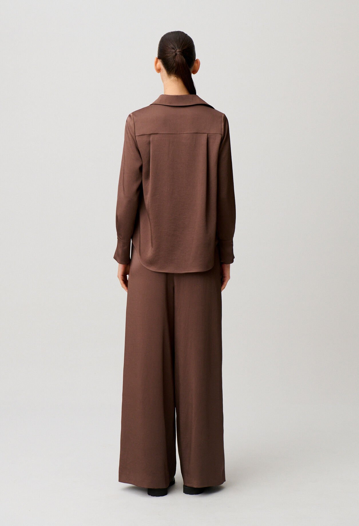 Collared flowy blouse