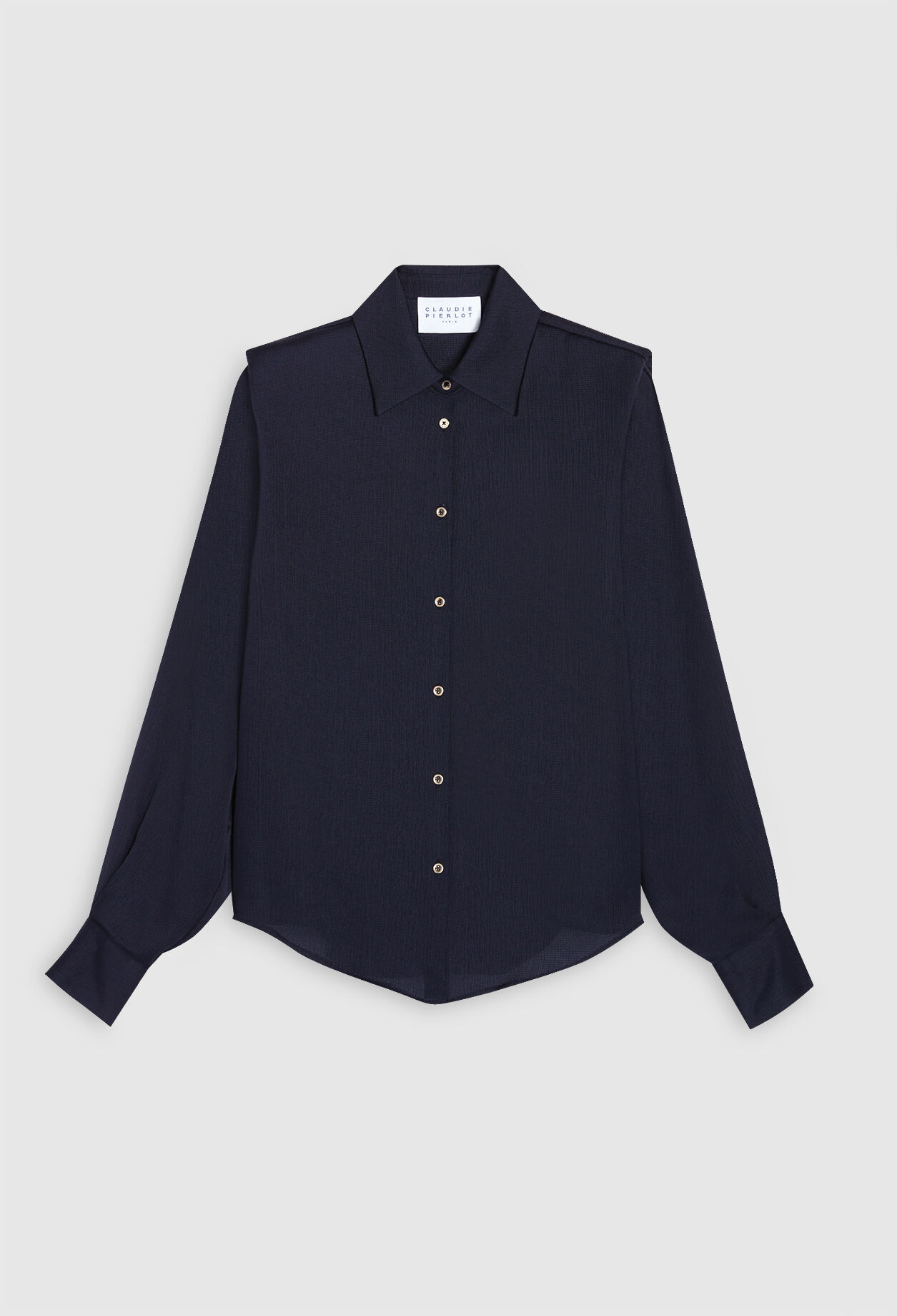 Shirt with shoulder pads
