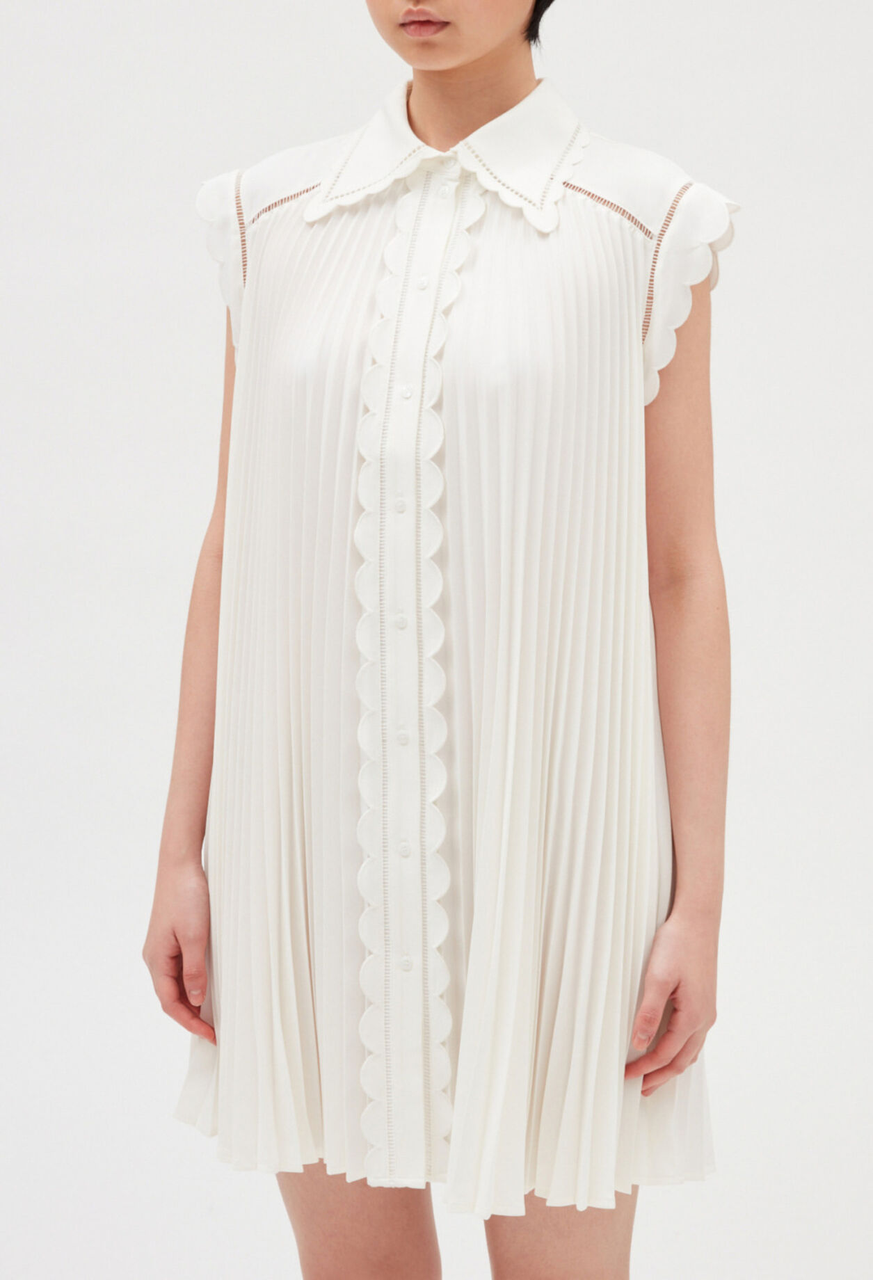 Short pleated dress