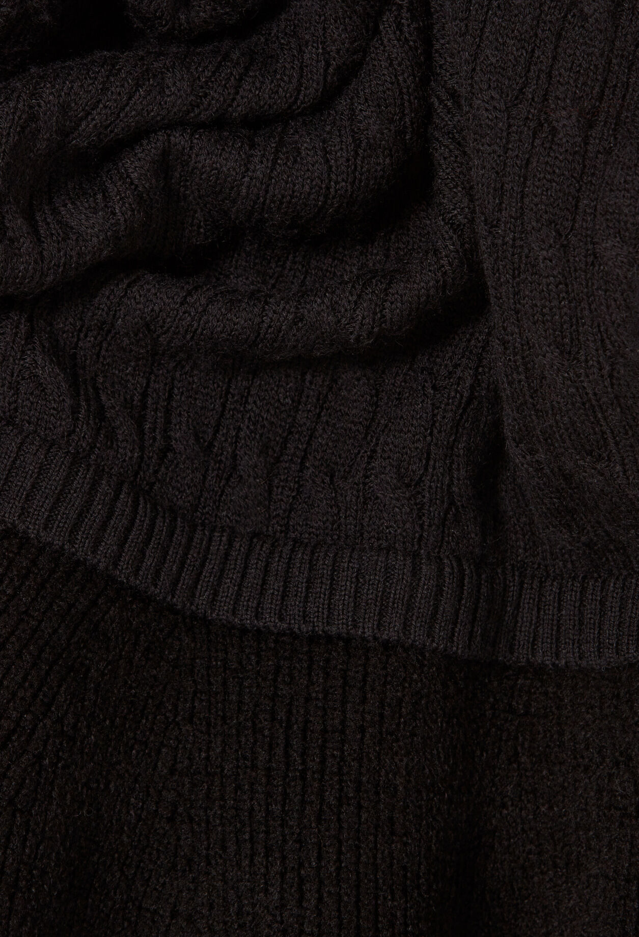 Robe maille col roulé