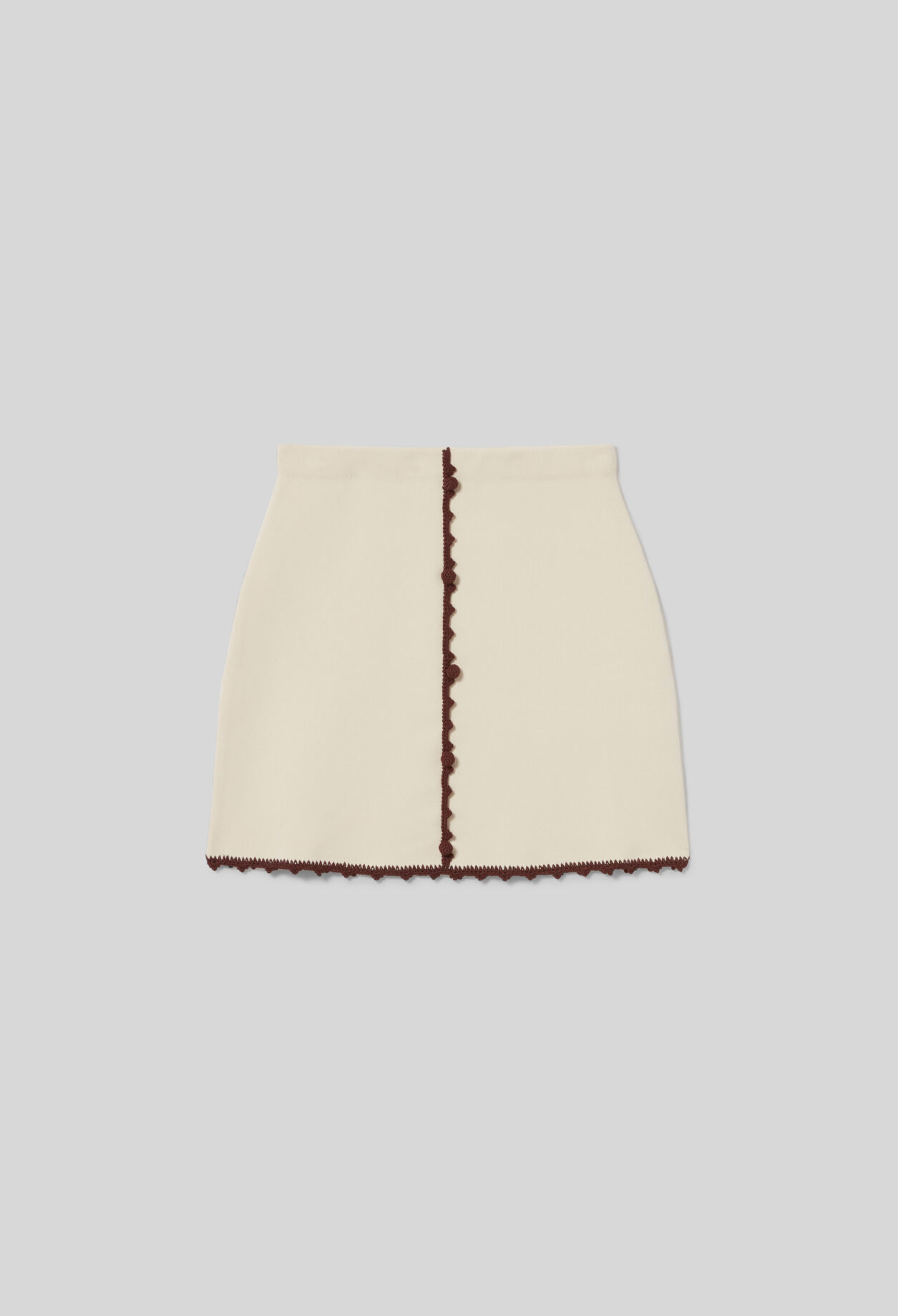 Short knit skirt