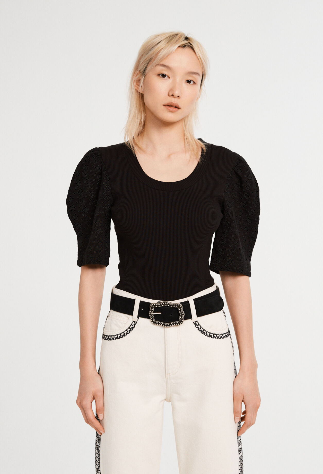 T-shirt brodé