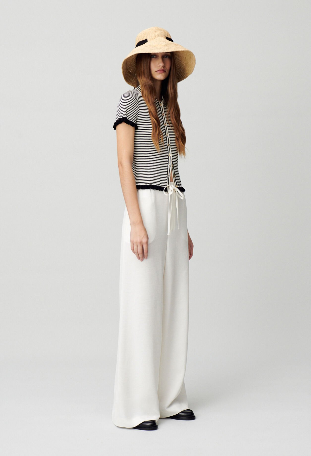 Elasticated fluid trousers