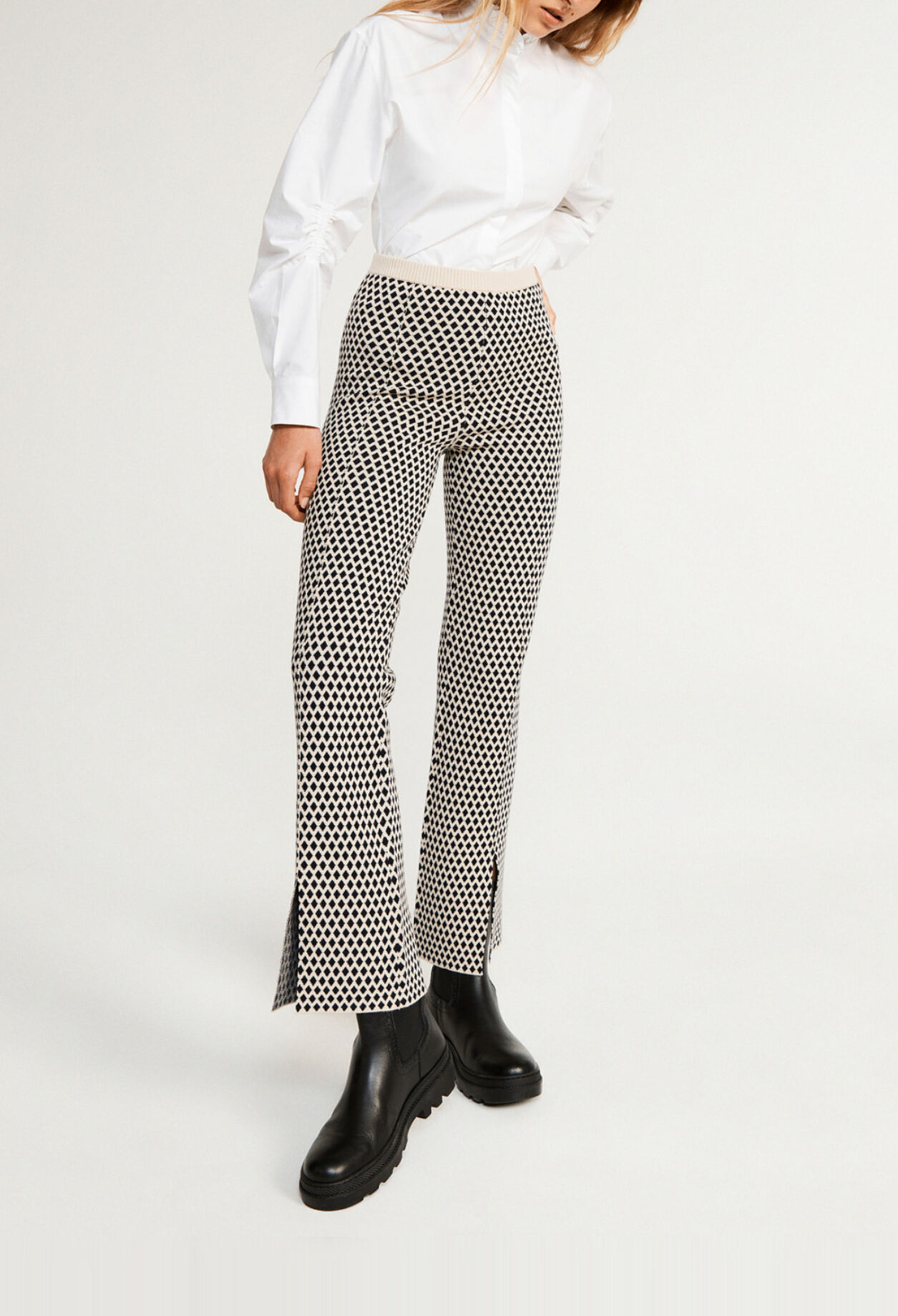 Patterned trousers made of