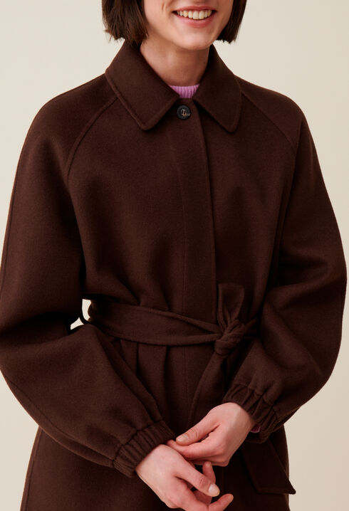 Manteau long ceinturé marron