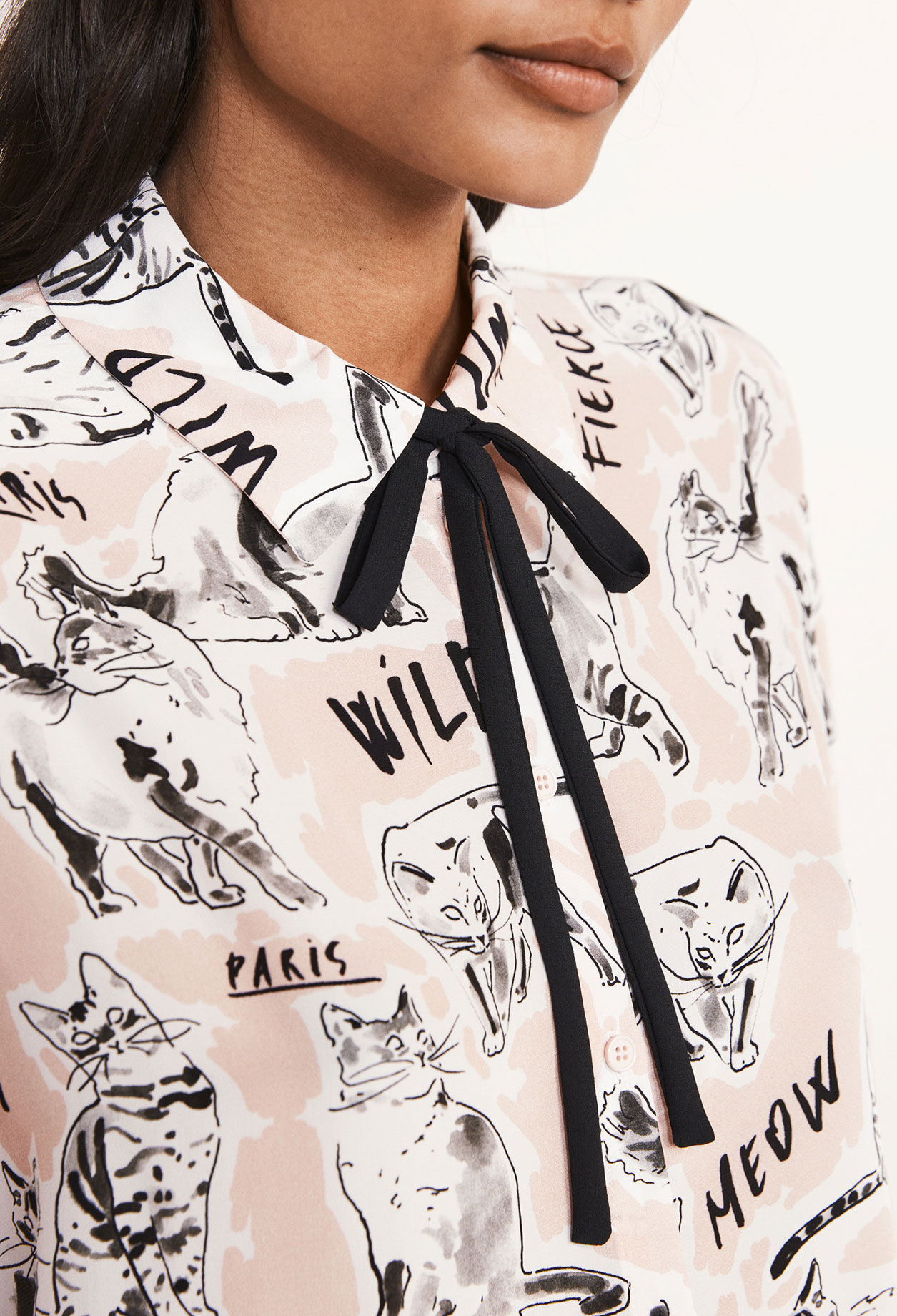 Chemise lavallière
