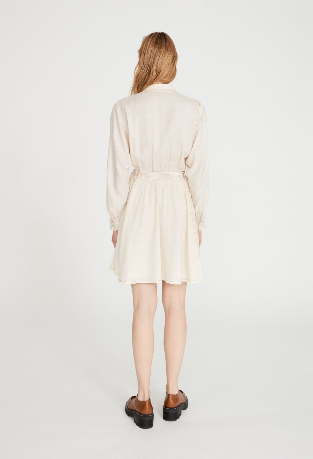 Robe fluide façon chemise