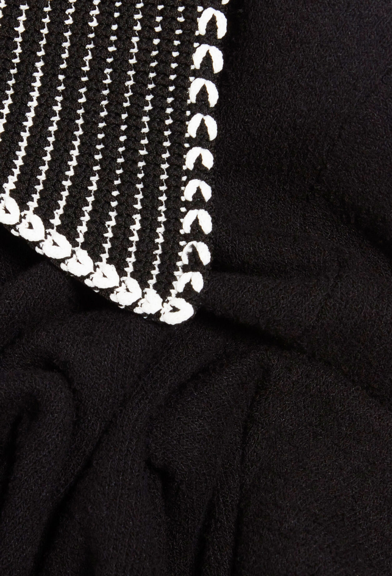 Cropped knit cardigan