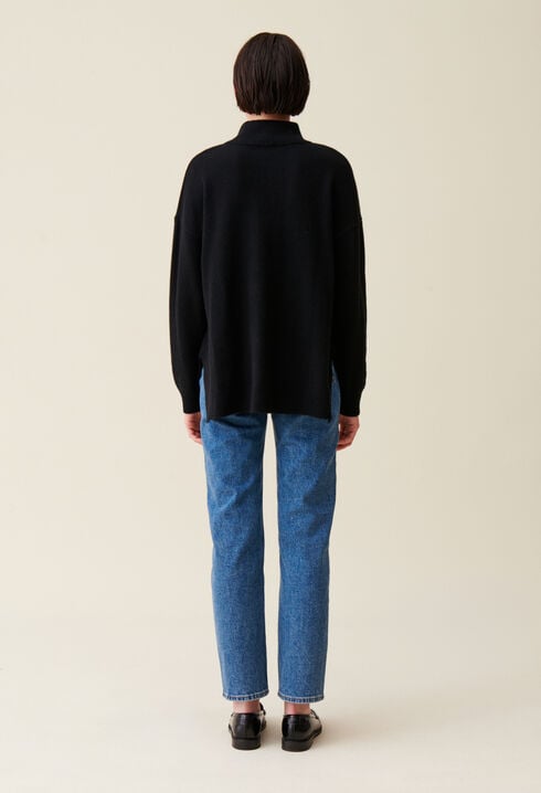 Black cashmere jumper with high neck