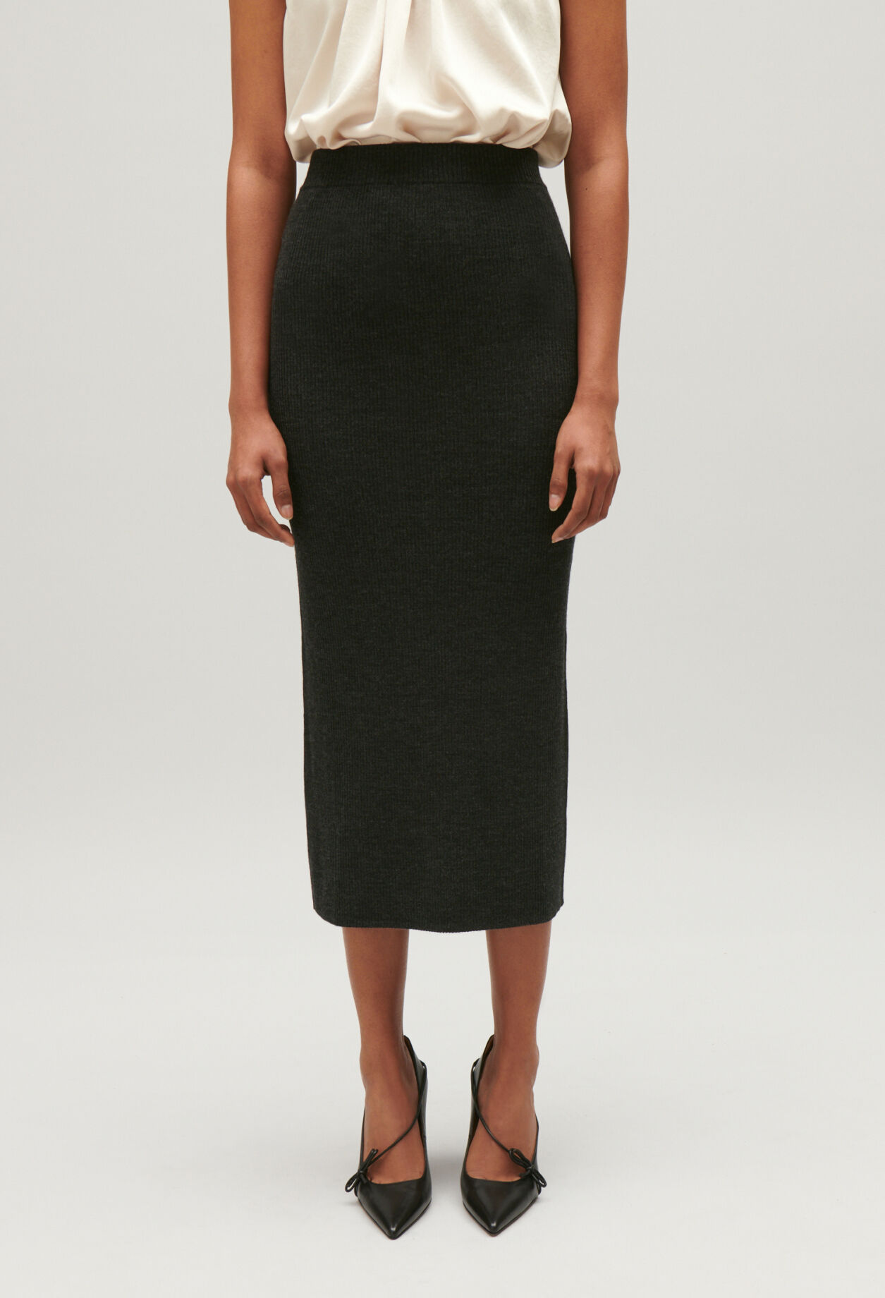 Marled grey knit maxi skirt
